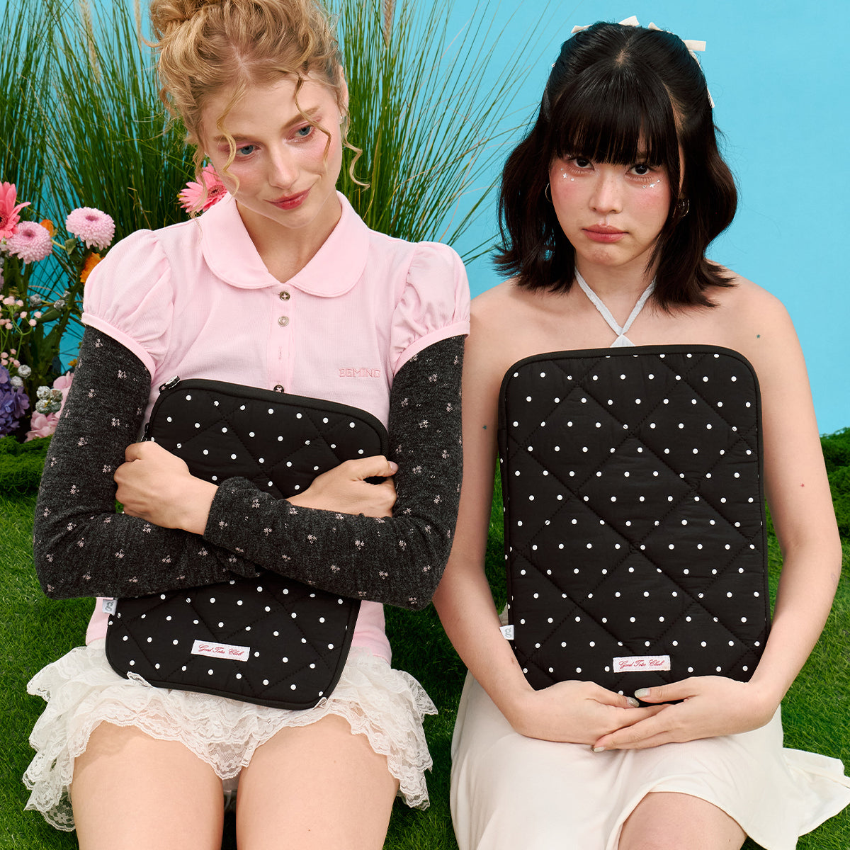 Pillow Laptop Sleeve (Black Polka Dot)