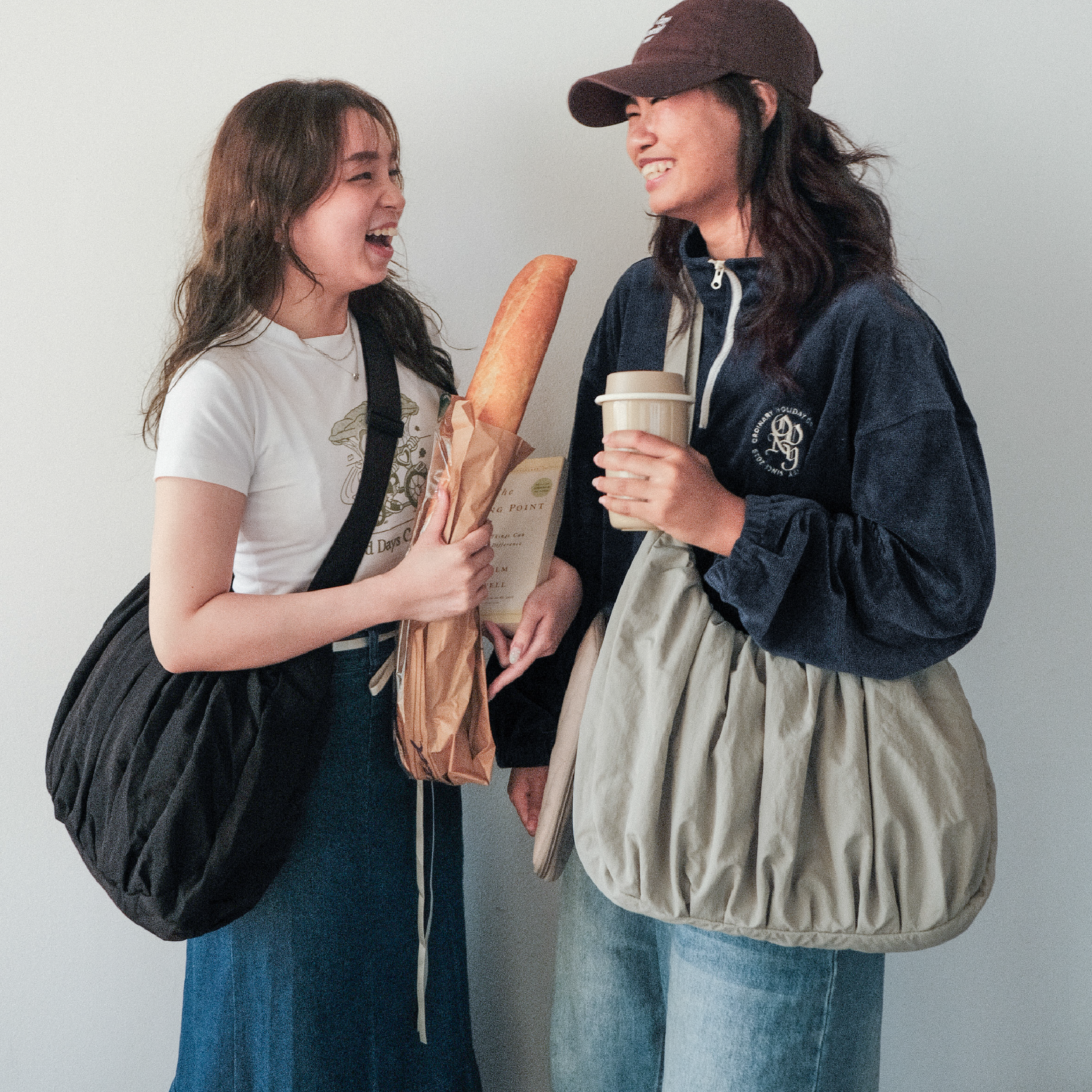 Large Croissant Sling (Earl Grey)