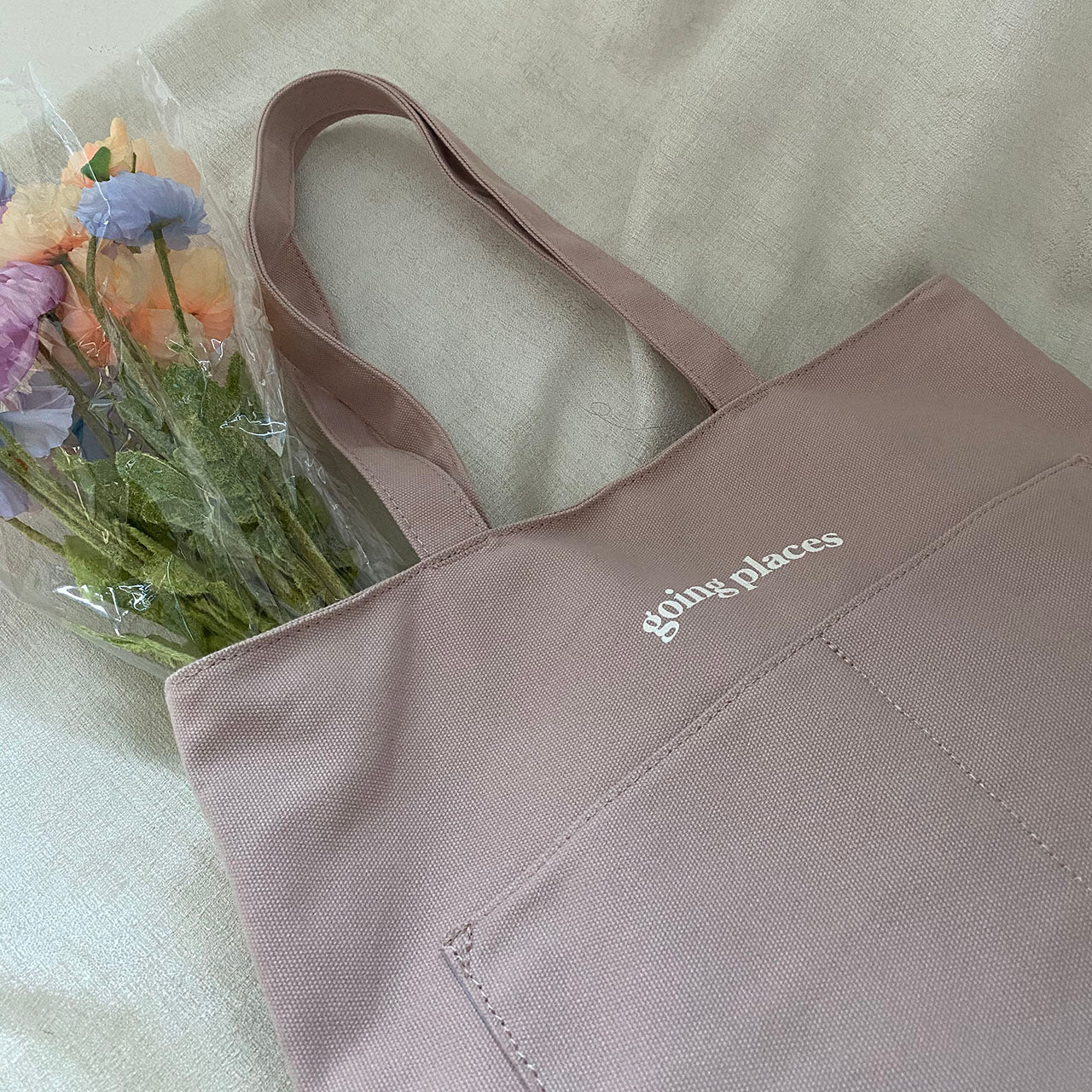 Going Places Tote (Lilac Dream)