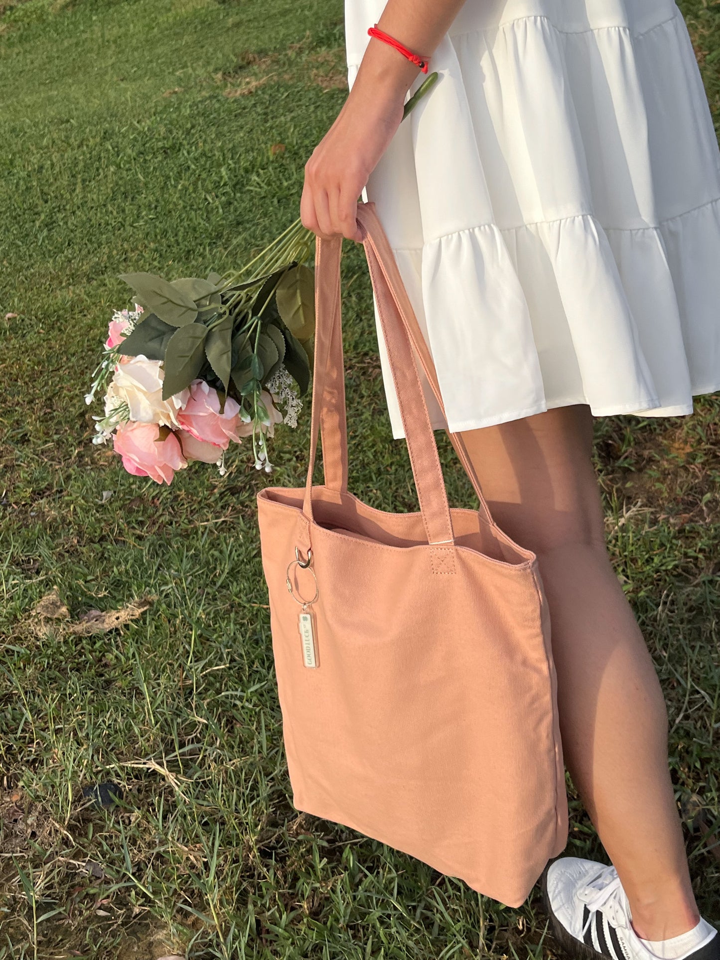 Everyday Tote (First Love Pink)